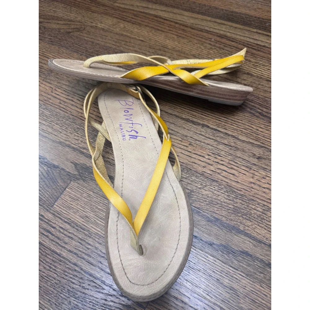 Blowfish Malibu Womens Yellow Strappy Thong Sandals Buckle Ankle Strap 9.5